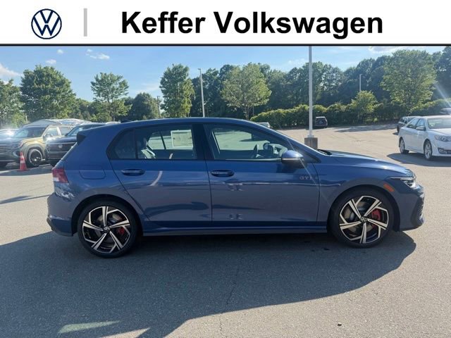 New 2026 Volkswagen GTI SE FWD image 6