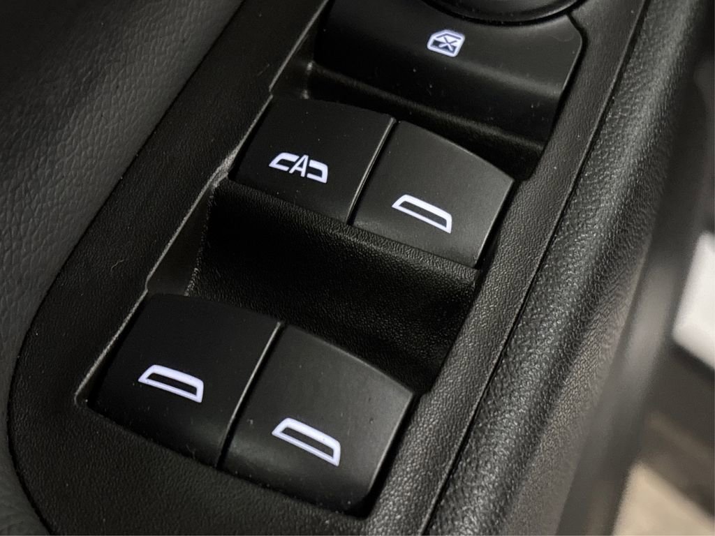 Used 2022 Chevrolet Equinox LT image 37