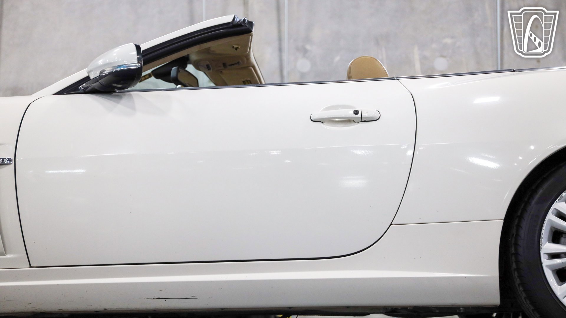 Used 2010 Jaguar XK Convertible image 21