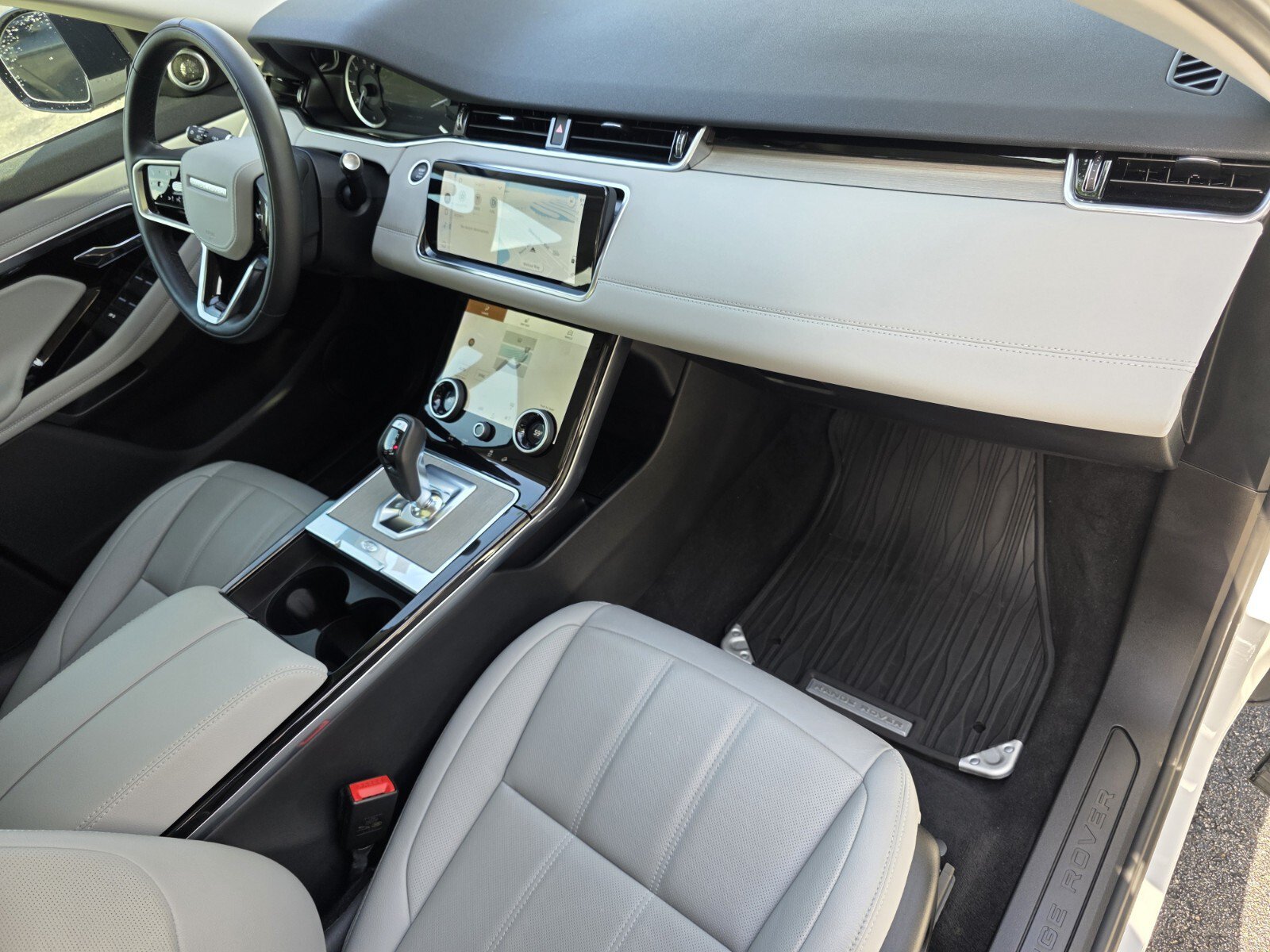 Certified 2023 Land Rover Range Rover Evoque SE AWD/4WD image 28