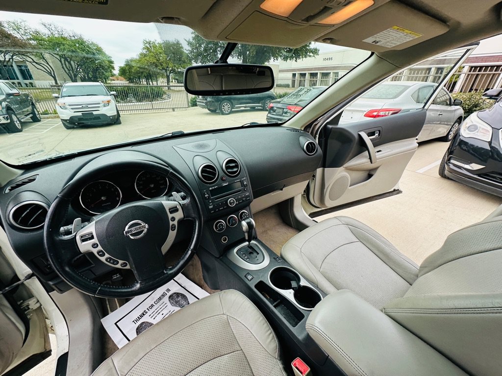 Used 2008 Nissan Rogue SL w/ Premium Pkg AWD/4WD image 17