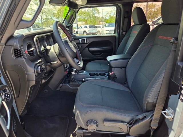 Used 2024 Jeep Wrangler Rubicon AWD/4WD image 13
