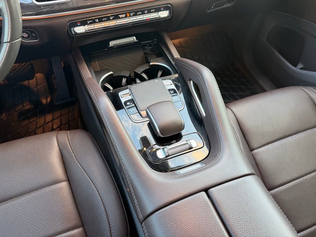 Used 2020 Mercedes-Benz GLS 450 4MATIC image 21