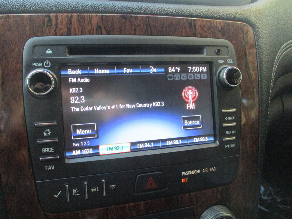 Used 2013 Chevrolet Traverse LT w/ All-Star Edition FWD image 33