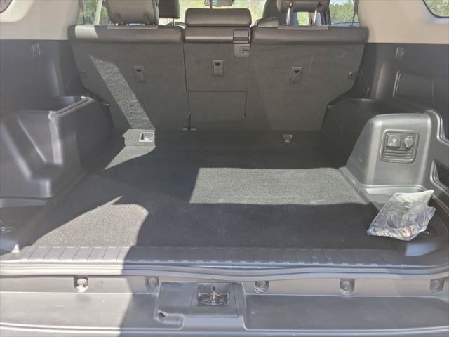 Certified 2021 Toyota 4Runner SR5 Premium w/ Moonroof Package AWD/4WD image 36