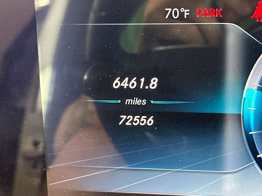 Used 2020 Mercedes-Benz E 350 Sedan image 4