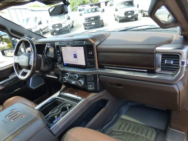 Used 2023 Ford F250 King Ranch w/ FX4 Off-Road Package AWD/4WD image 15