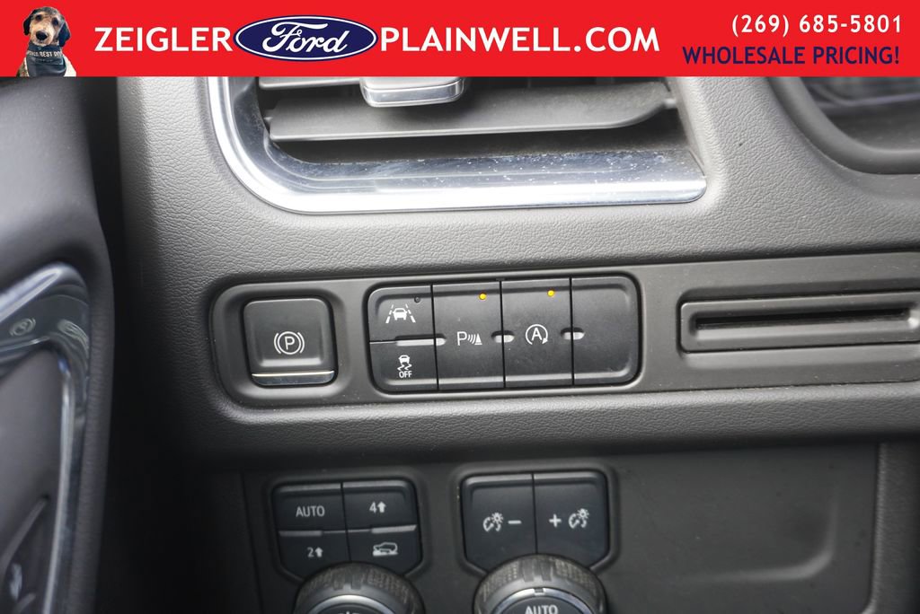 Used 2023 Chevrolet Tahoe LS image 28