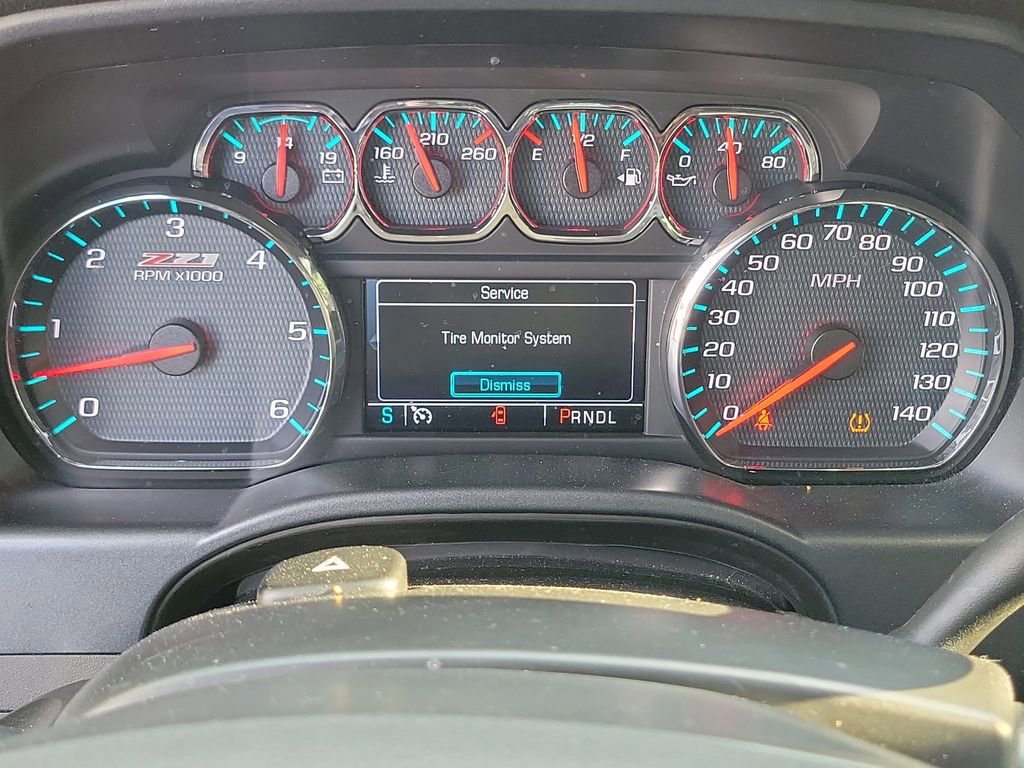 Used 2018 Chevrolet Silverado 1500 LT w/ All Star Edition AWD/4WD image 27