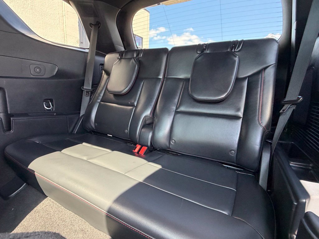 Used 2025 Ford Explorer ST AWD/4WD image 24