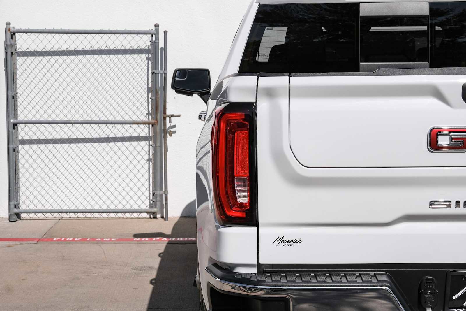 Used 2020 GMC Sierra 1500 SLT image 51