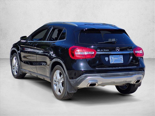Used 2018 Mercedes-Benz GLA 250 4MATIC image 7