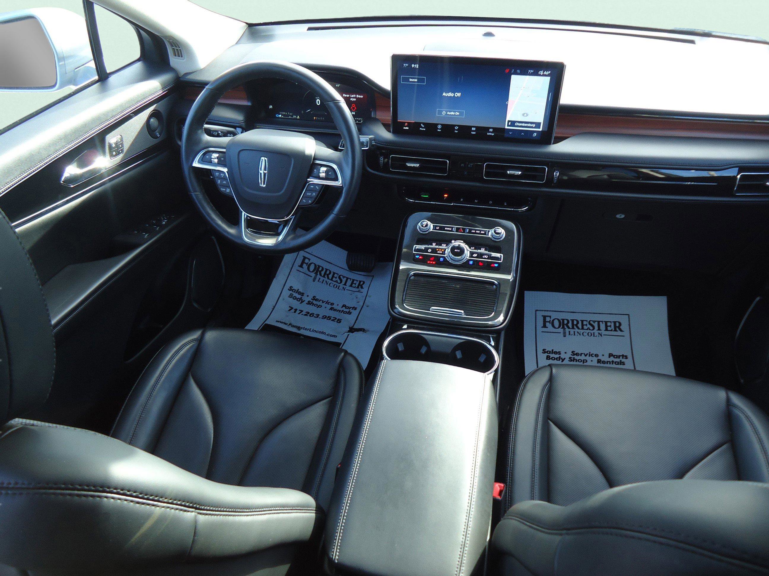 Used 2023 Lincoln Nautilus Reserve w/ Equipment Group 201A AWD/4WD image 10