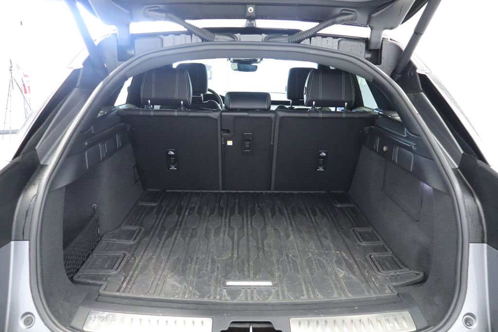 Used 2021 Land Rover Range Rover Velar R-Dynamic S AWD/4WD image 15