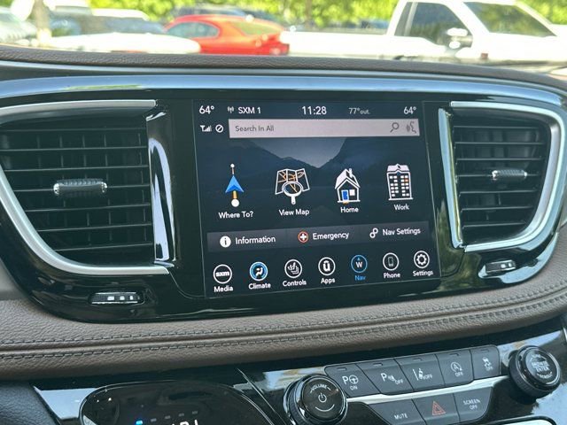 Used 2018 Chrysler Pacifica Limited w/ Advanced Safetytec Group FWD image 33