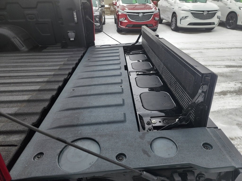 Certified 2024 Chevrolet Silverado 1500 High Country w/ High Country Premium Package image 11