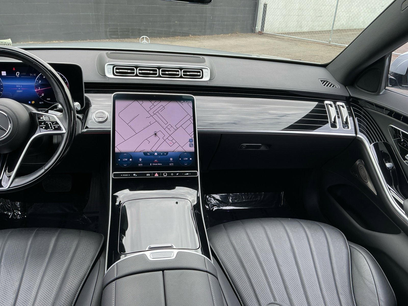 Used 2022 Mercedes-Benz S 500 4MATIC image 16