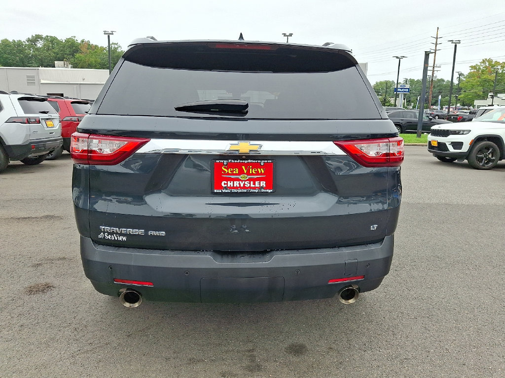 Used 2020 Chevrolet Traverse LT w/ Driver Confidence II Package AWD/4WD image 5