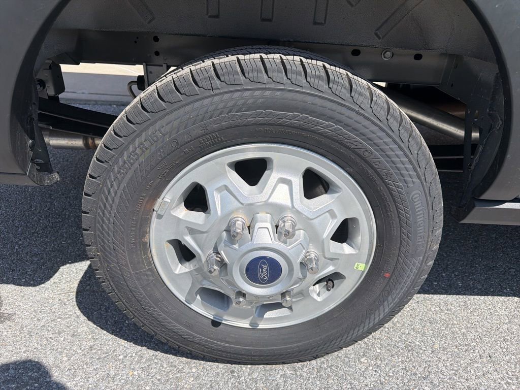 New 2026 Ford Transit 150 148 Medium Roof AWD image 12