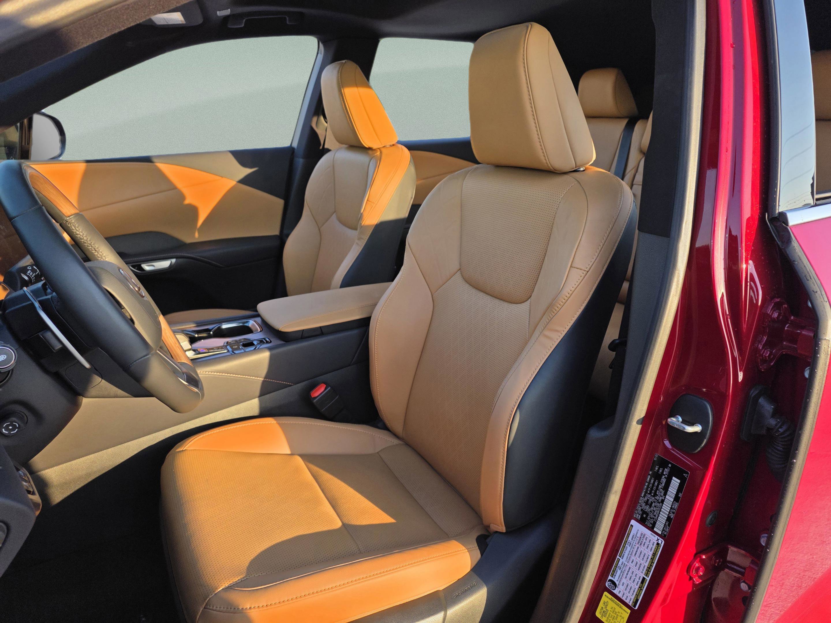 Certified 2024 Lexus RX 350 Premium Plus w/ Convenience Package image 13