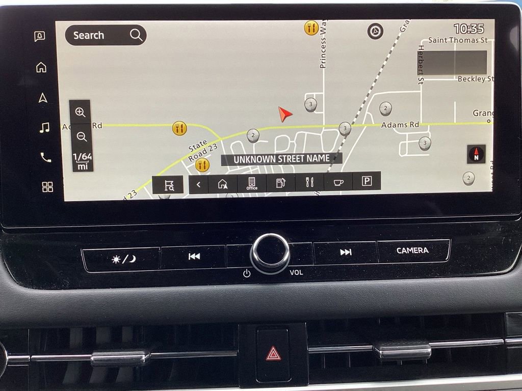 Used 2025 Mitsubishi Outlander AWD image 23