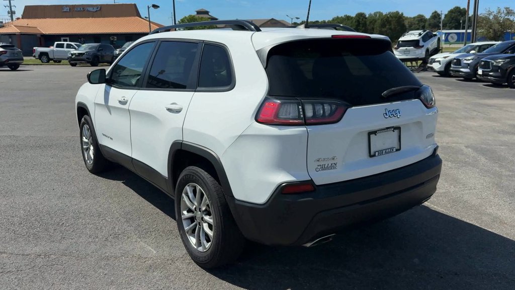 Used 2022 Jeep Cherokee Latitude Lux w/ Sun & Sound Group AWD/4WD image 5