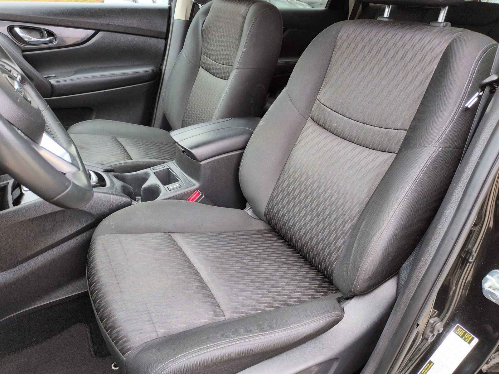 Certified 2018 Nissan Rogue SV AWD/4WD image 25