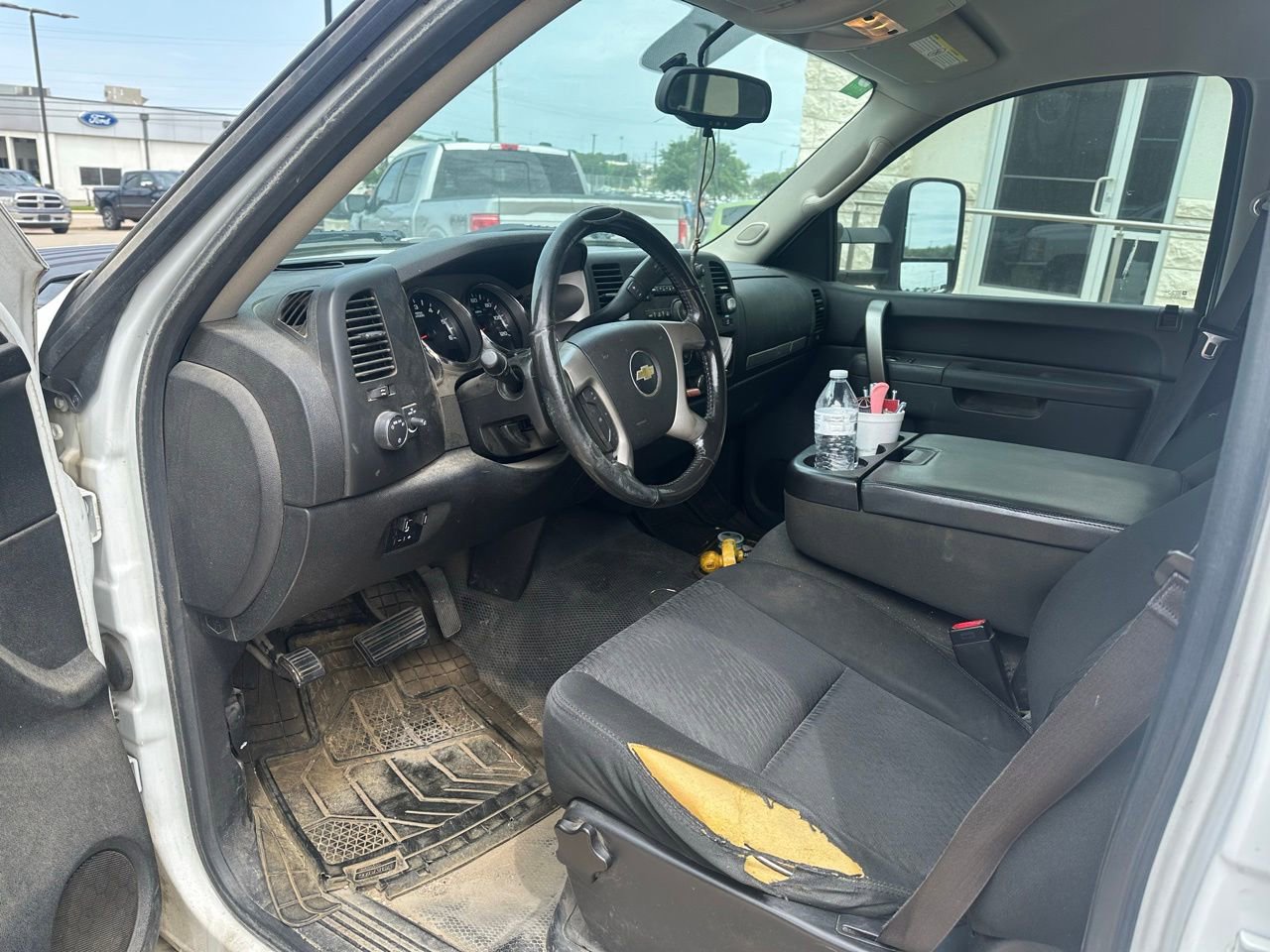 Used 2014 Chevrolet Silverado 2500 LT AWD/4WD image 7