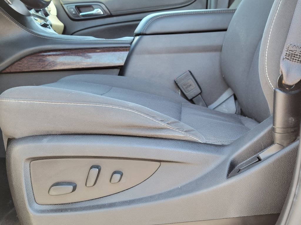 Used 2016 GMC Yukon SLE w/ Convenience Package image 24
