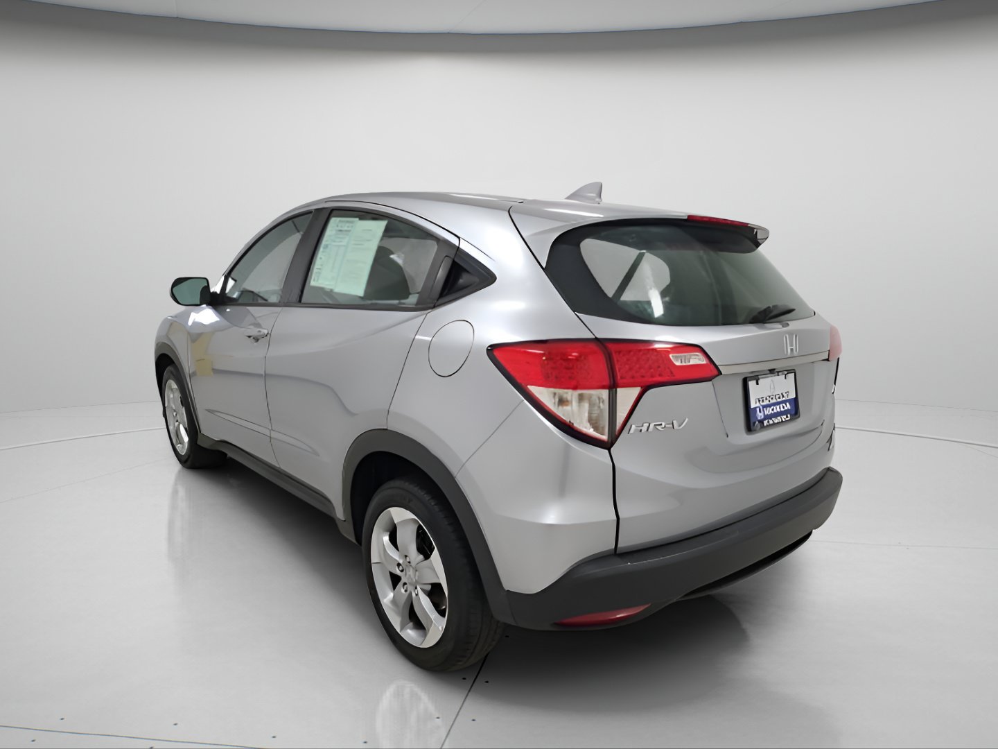 Used 2021 Honda HR-V LX image 6