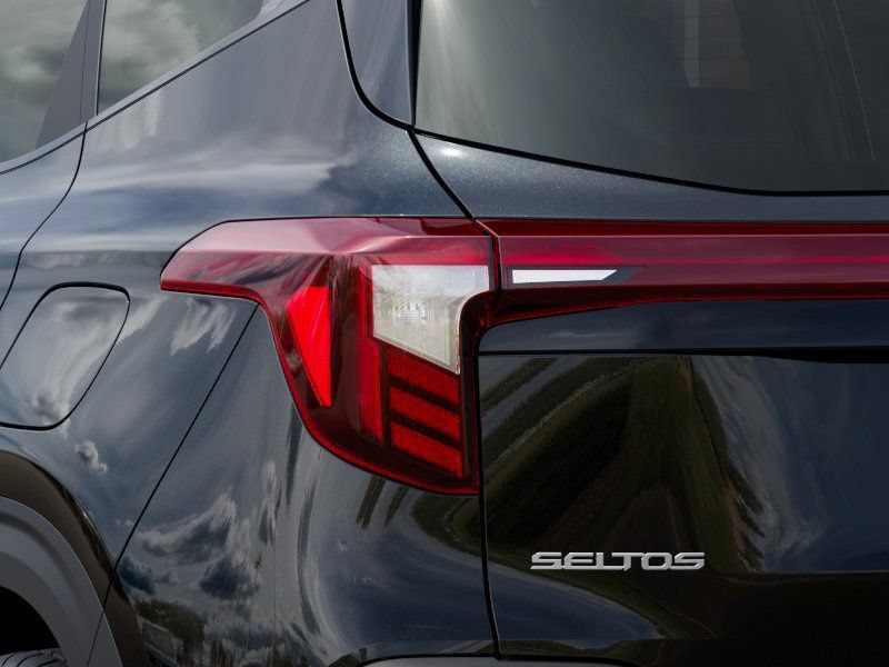 New 2026 Kia Seltos S AWD/4WD image 11