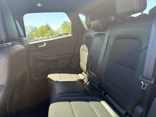 Used 2024 Ford Escape ST-Line w/ Tech Pack #1 FWD image 15