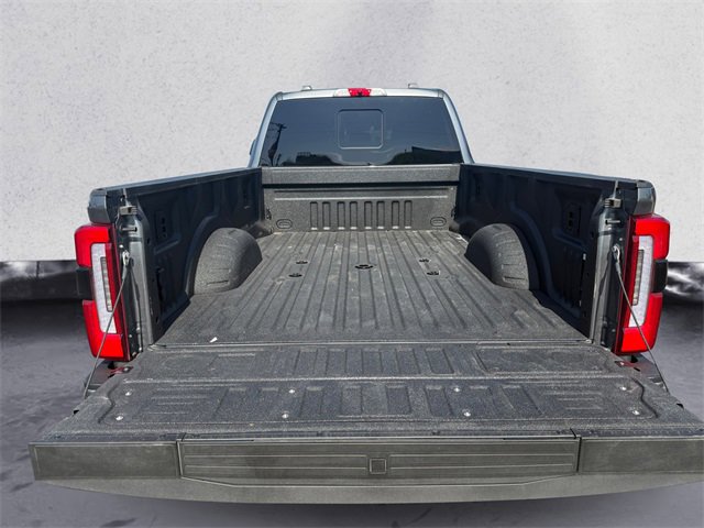 Used 2025 Ford F350 Platinum image 24