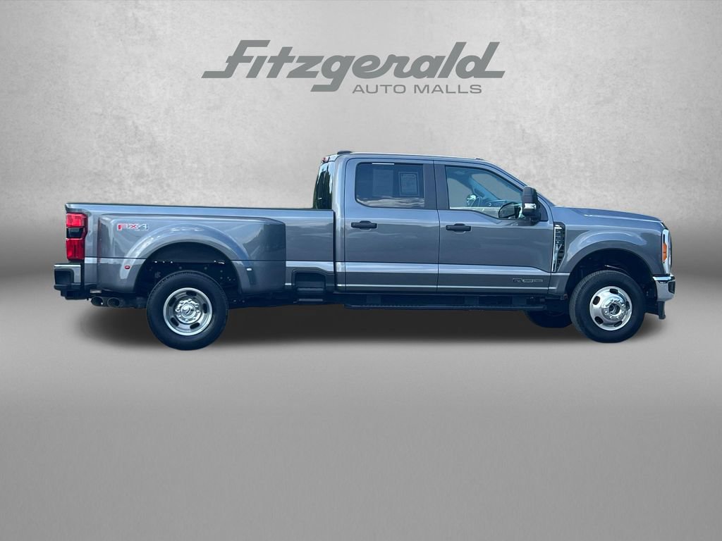 Used 2023 Ford F350 XL w/ 360-Degree Camera Package AWD/4WD image 3