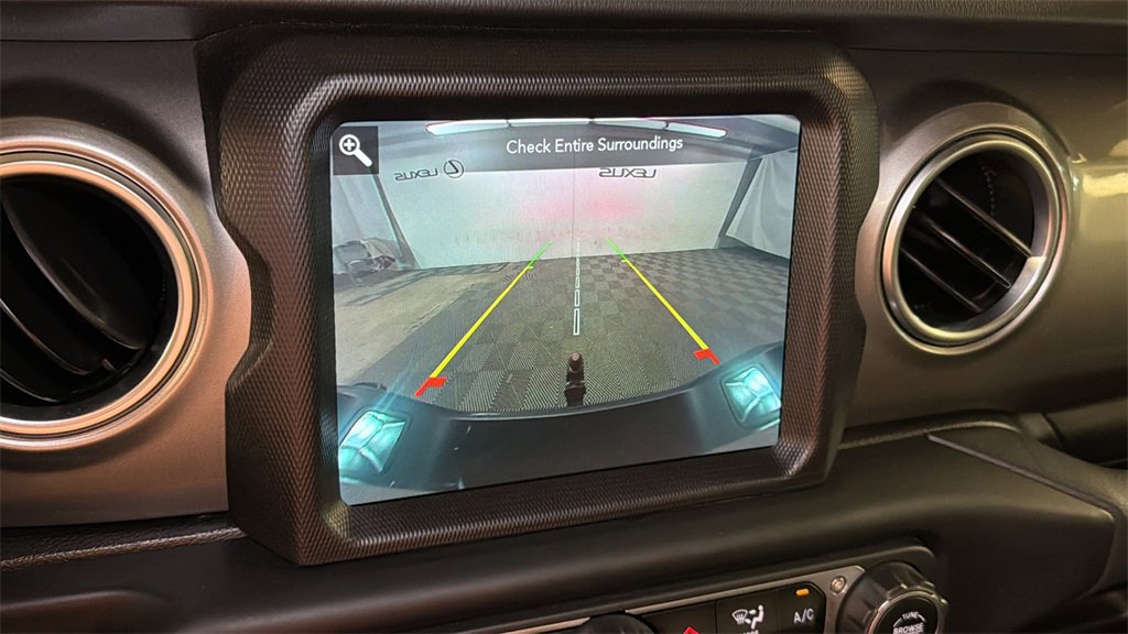 Used 2020 Jeep Gladiator Overland image 30