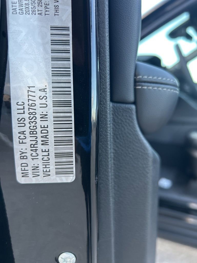 New 2025 Jeep Grand Cherokee L Limited image 49