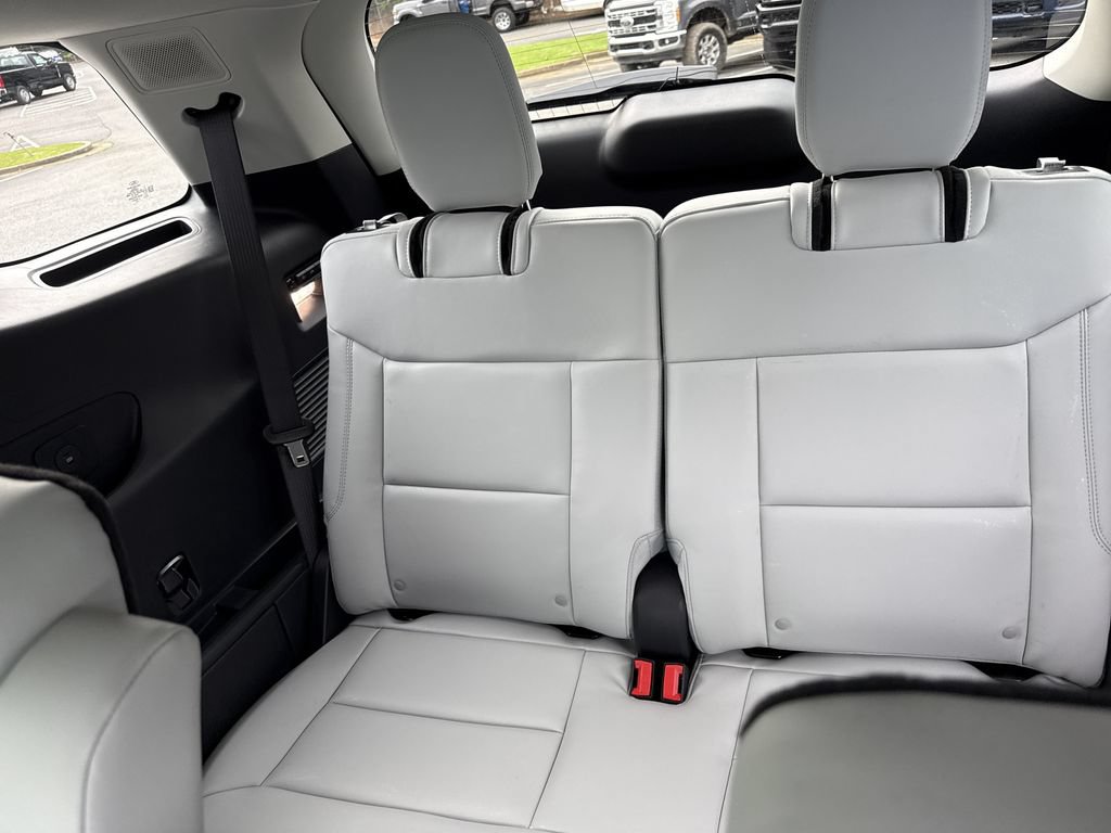 New 2026 Ford Explorer Platinum w/ LUX Leather Package AWD/4WD image 22