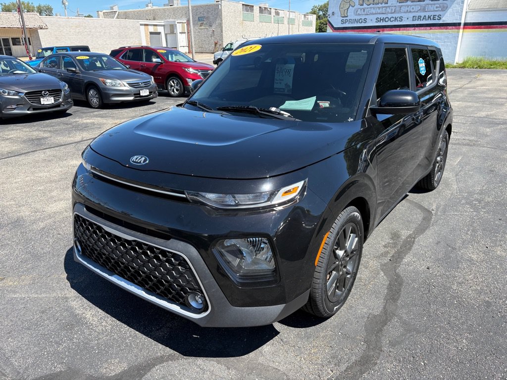 Used 2021 Kia Soul EX FWD image 6