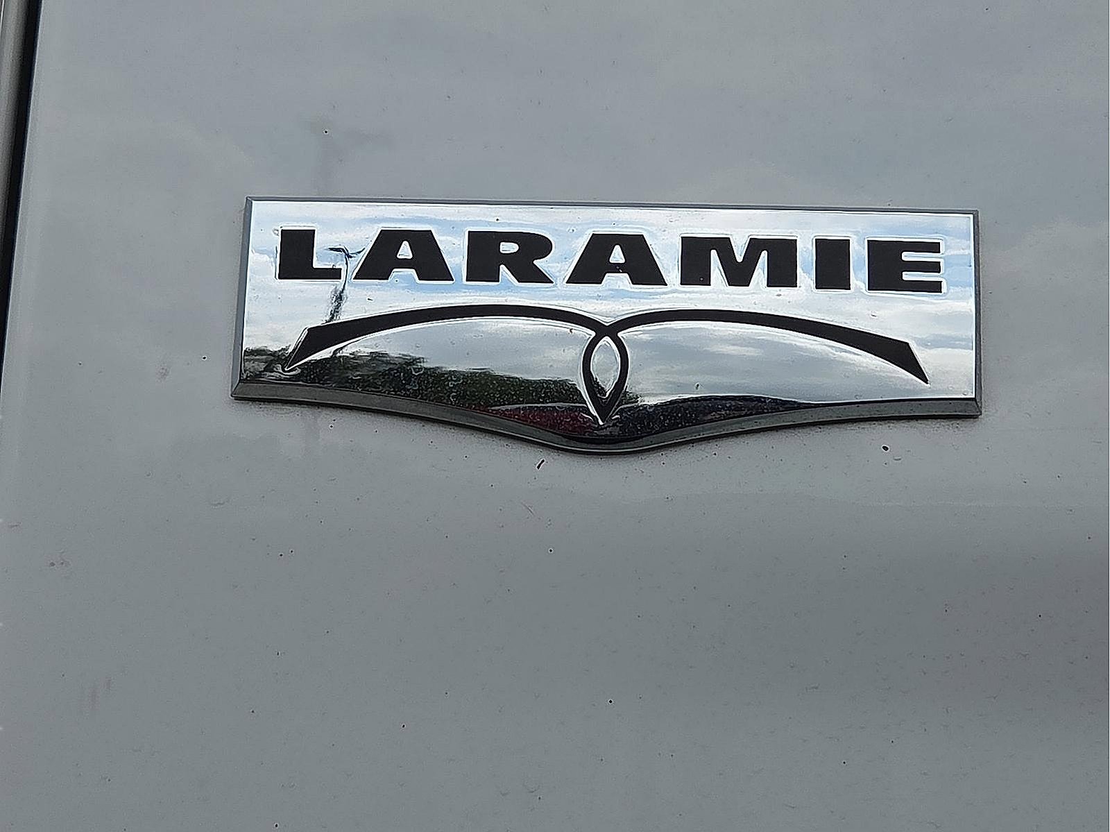 Used 2018 RAM 2500 Laramie image 10