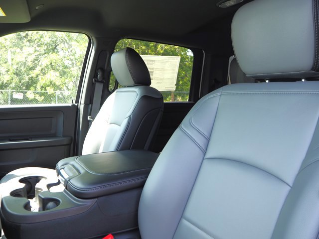 New 2025 RAM 3500 Tradesman w/ Chrome Appearance Group image 15