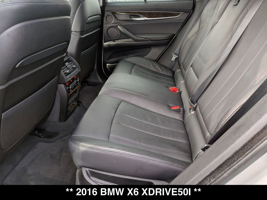 Used 2016 BMW X6 xDrive50i image 3