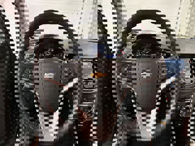 Used 2019 Chevrolet Trax LT w/ LT Convenience Package image 7