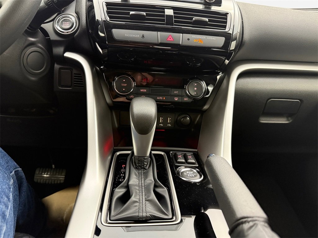 New 2026 Mitsubishi Eclipse Cross LE image 21