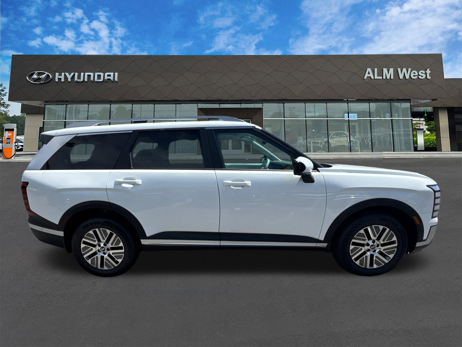 New 2026 Hyundai Palisade SEL Premium FWD image 5
