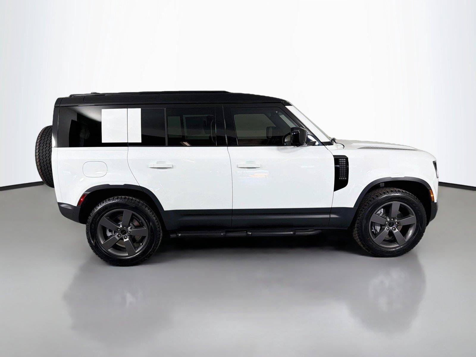 New 2026 Land Rover Defender 110 S AWD/4WD image 4