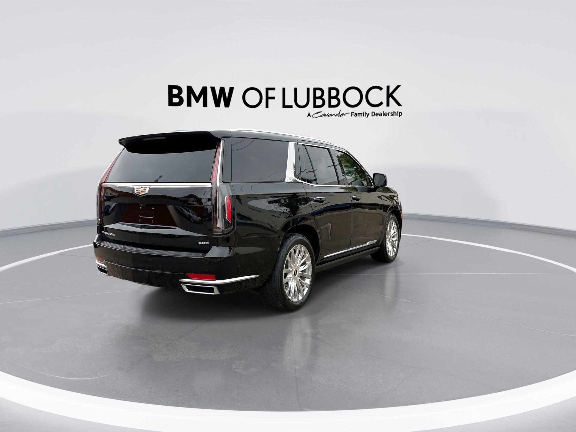 Used 2024 Cadillac Escalade Premium Luxury w/ Performance Package AWD/4WD image 8