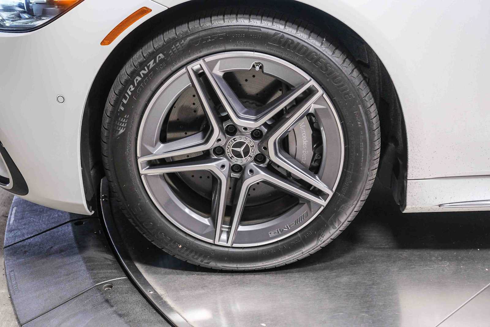 Certified 2024 Mercedes-Benz S 580e 4MATIC Sedan w/ AMG Line image 10