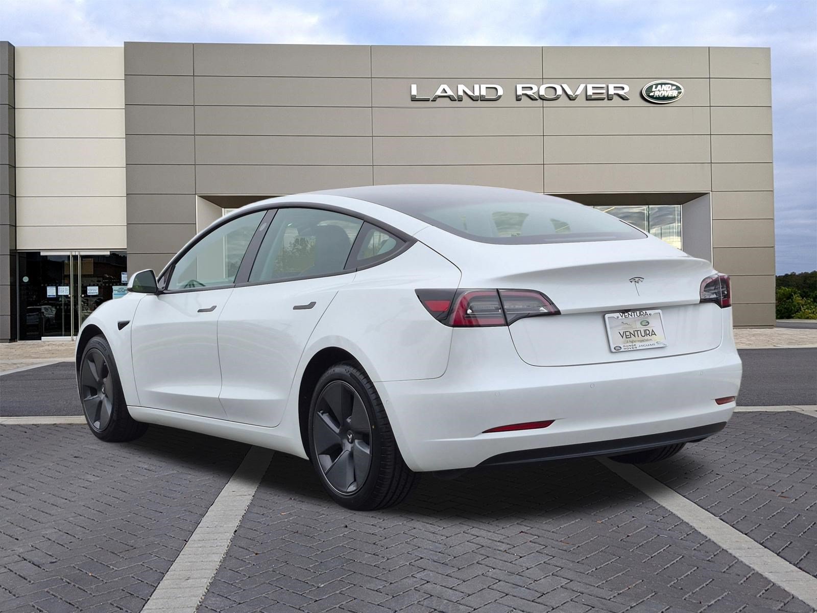 Used 2022 Tesla Model 3 Long Range AWD/4WD image 7