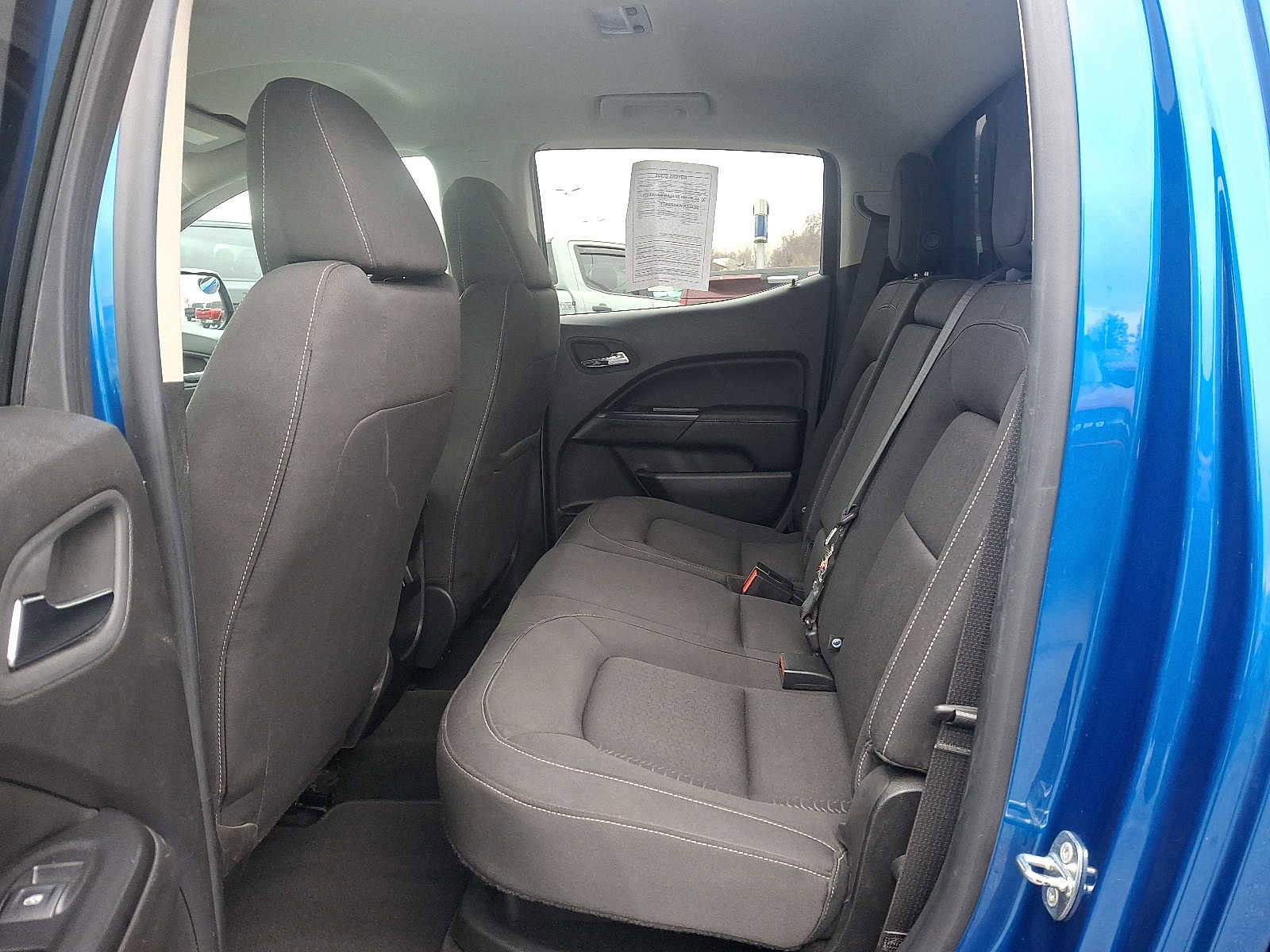 Used 2018 GMC Canyon SLE w/ SLE Convenience Package image 10