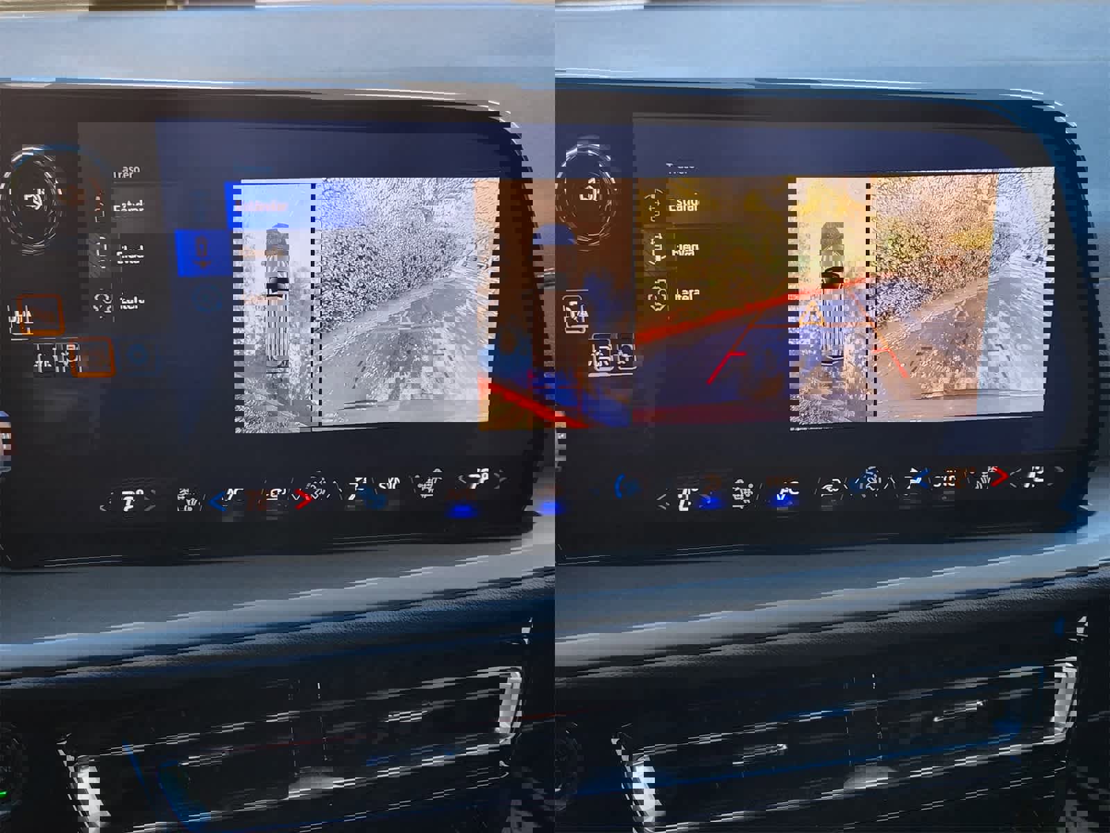 Used 2024 Chevrolet Traverse LS image 17